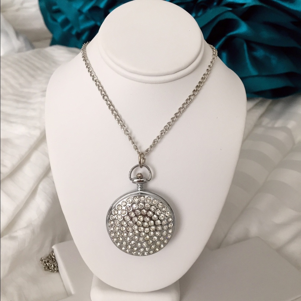 Strada white Austrian necklace watch